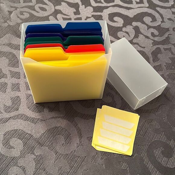 Multicolor Media Organization Case - Picture 1 of 2